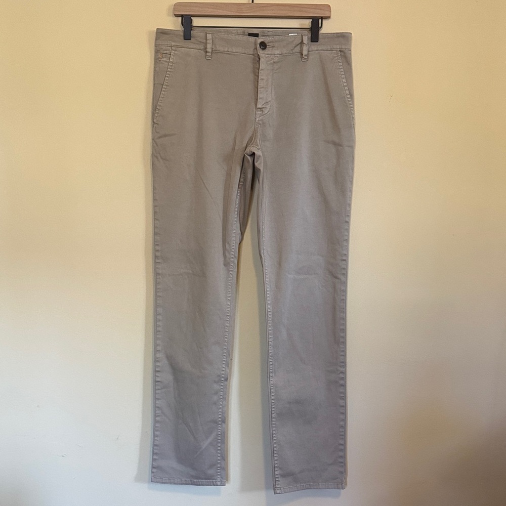 Hugo Boss Men's Beige Chinos
